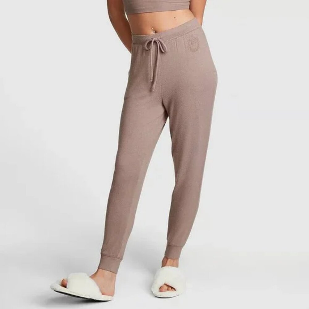 Victoria's Secret PINK Cozy Jogger Sleep Pants (Iced Coffee)